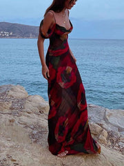 Figurbetontes Maxikleid mit Blumenmuster