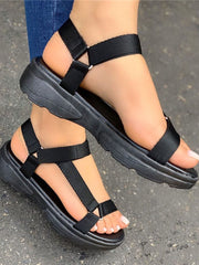 Sandalias con tiras de velcro