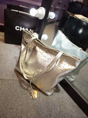 Bolso de mano de piel de cocodrilo