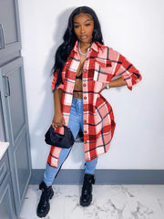 Karierte Strickjacke mit Umlegekragen