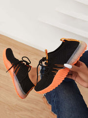 Lässige, atmungsaktive Strick-Sneaker zum Schnüren