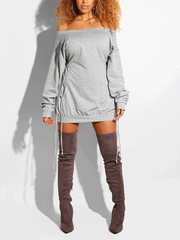 Minivestido con hombros descubiertos y cordones