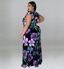 Vestido largo con abertura y cordones y mangas con volantes florales