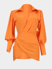 Vestido camisero cruzado con mangas acampanadas