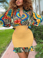 Minivestido con volantes y patchwork floral