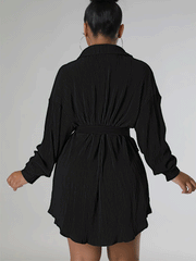 Minivestido fruncido de manga larga con cinturón