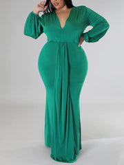 Vestido fruncido con escote en V profundo y color liso