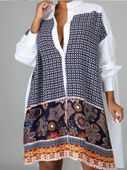 Modisches Hemdkleid mit bedrucktem Kragen