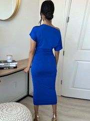 Figurbetontes Maxikleid mit One-Shoulder-Träger