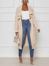 Gestrickter, einfarbiger Cardigan mit offener Vorderseite