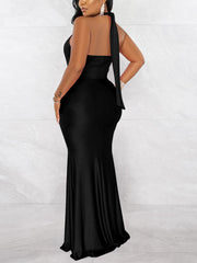 Vestido fruncido con escote halter y espalda descubierta