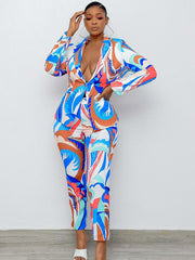 Zweiteiliger Anzug mit einfarbigem, hellem Aufdruck