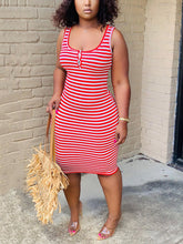 Gestreiftes ärmelloses Kleid