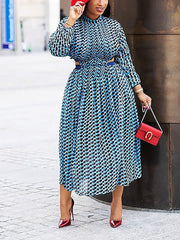 Chiffon-Kleid mit Cut-Out-Print