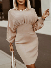 Vestido midi de cintura alta con mangas de murciélago de punto