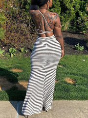 Gestreiftes rückenfreies Maxikleid mit Riemchen