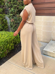 Jumpsuit mit Knopfleiste und Cut-Out auf der Rückseite