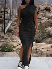 Einschultriges, gerüschtes, figurbetontes Maxikleid