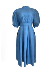 Rollkragen-Midikleid mit Puffärmeln