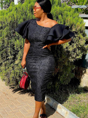 Vestidos tubo con cuello oblicuo y volantes