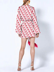 Vestido mini holgado con cuello en V y estampado camisero