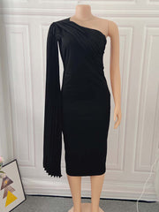 Elegantes Kleid mit One-Shoulder-Träger