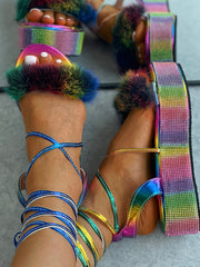 Sandalias con tiras esponjosas y diamantes de imitación