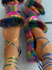 Sandalias con tiras esponjosas y diamantes de imitación