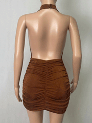 Neckholder-Minikleid mit V-Ausschnitt