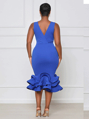 Midikleid mit V-Ausschnitt und Rüschen