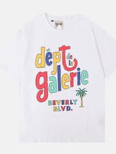 Lässiges T-Shirt mit Baumbuchstaben