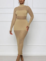 Vestidos de malla con cuello alto y patchwork