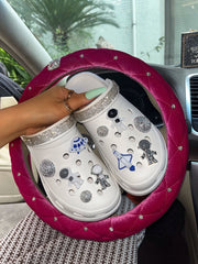 Zapatillas con agujeros de astronauta