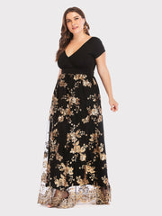 Elegantes Netzkleid mit Pailletten