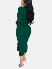 Vestido fruncido con lazo en la parte delantera y escote en V