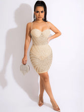 Vestido mini ajustado con tirantes finos y diamantes de imitación