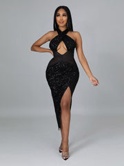 Vestido midi con abertura y escote halter con lentejuelas