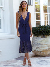 Vestido midi de encaje transparente de malla