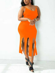 Vestido con borlas y tirantes finos