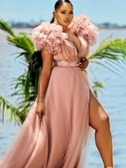 Maxikleid aus Tüll mit V-Ausschnitt und Rüschen