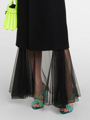 Tacones con nudo en la punta