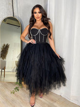 Vestido de fiesta midi de tul con tubo y diamantes de imitación