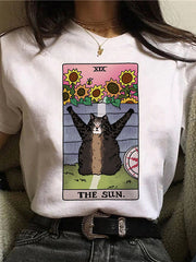 T-Shirt mit Tarotkarte und Katzen-Grafik