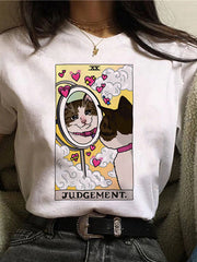 T-Shirt mit Tarotkarte und Katzen-Grafik