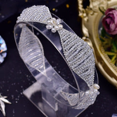 Diadema ondulada con cuentas de perlas de imitación y cristales brillantes - Plateado