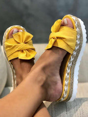 Sandalias de tacón con plataforma y lazo