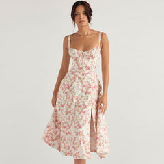 Luftiges, Blumenmuster-bedrucktes Midi-Sommerkleid mit Schnürung hinten und Schlitz - Rosa