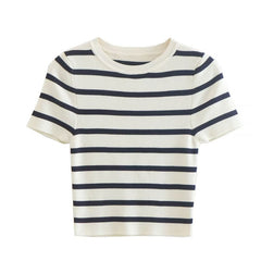 Klassisches, kurzärmliges, gestricktes Crop-Top mit Streifenmuster und Rundhalsausschnitt - Schwarz