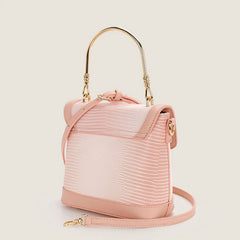 Bolso bandolera plegable con asa superior y detalle en relieve degradado - Rosa