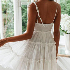 Vestido corto estilo babydoll con escote redondo y volantes para verano, color blanco